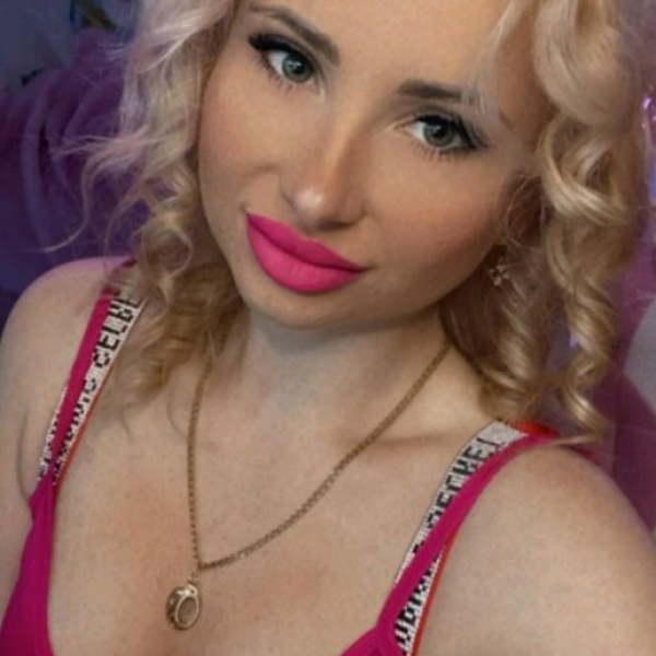 Hollie